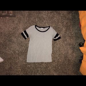 Cute short sleeved cropped tee